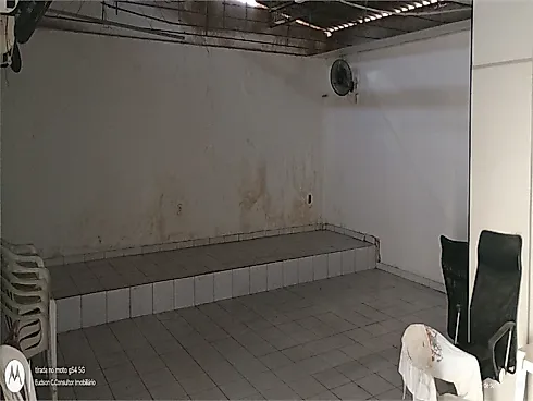 Loja Térrea Comercial - 210m², Poço - Foto 8