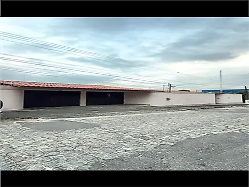 Casa 5 Quartos com 2 Suítes e 530m² - Farol - Foto 1
