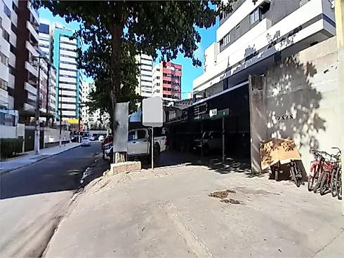 Loja Térrea Comercial - 600m², Ponta Verde - Foto 12