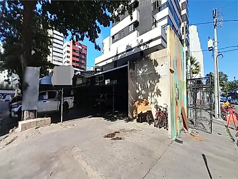 Loja Térrea Comercial - 600m², Ponta Verde - Foto 13