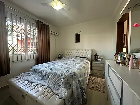 Casa 4 Dormitorios em Barreiros - Foto 31