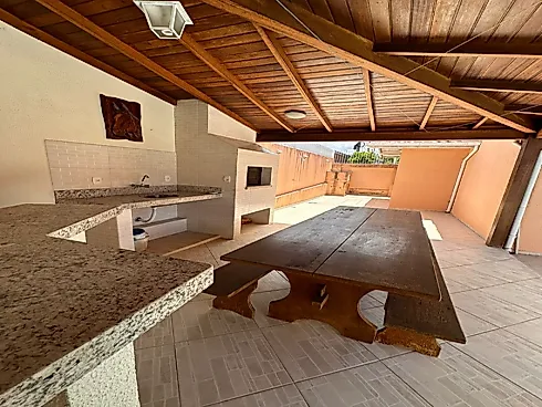 Casa 4 Dormitorios em Barreiros - Foto 7