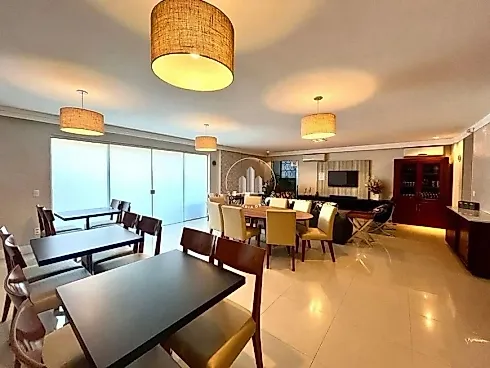 Apartamento em Kobrasol, São José