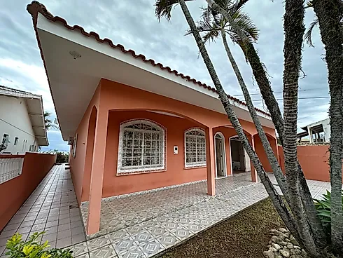 Casa 3 Quartos com 1 Suíte - Ponta de Baixo