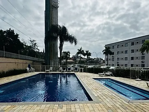 Apartamento em Roçado, São José
