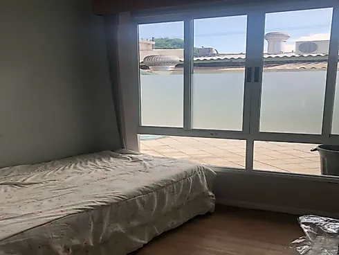 Casa com 4 Quartos, 3 Salas, 2 Suítes, Cozinha Conjugada, Áreade Serviços - Foto 19