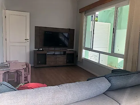 Casa com 4 Quartos, 3 Salas, 2 Suítes, Cozinha Conjugada, Áreade Serviços - Foto 26