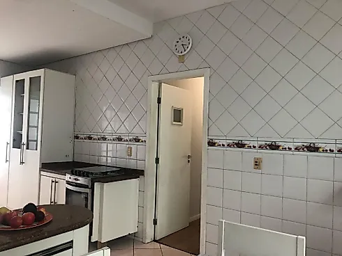 Casa com 4 Quartos, 3 Salas, 2 Suítes, Cozinha Conjugada, Áreade Serviços - Foto 10