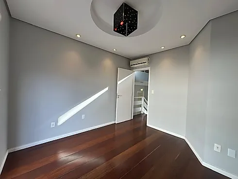 Casa 4 Quartos 316m² no Rua Waldir Tolentino Rosar - Centro - Foto 8