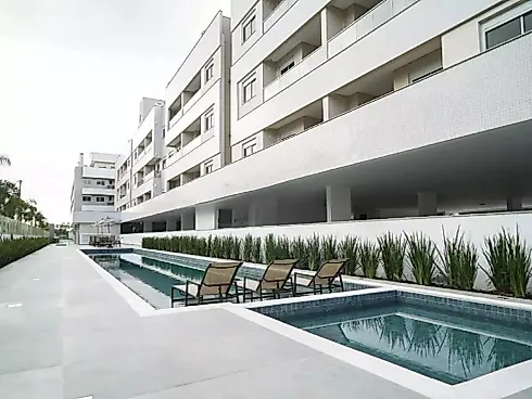 Apartamento com 2 Quartos, 1 Suíte com 80M2, 2 Vagas de Garagem