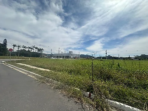 Terreno em Forquilhas Leste, São José