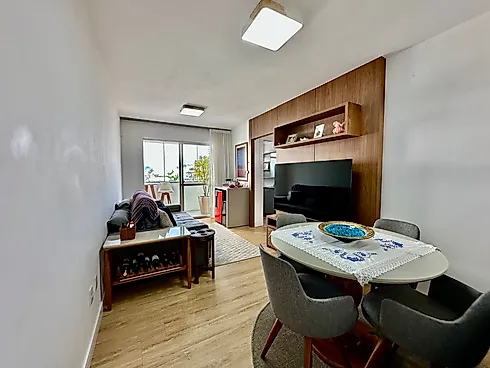 Apartamento em Barreiros, São José