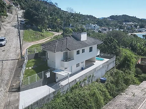 Casa 3 Quartos com Piscina - Ponta de Baixo - Foto 2
