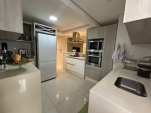 Apartamento 3 Dorm, sendo 1 Suíte - Estreito - Foto 8