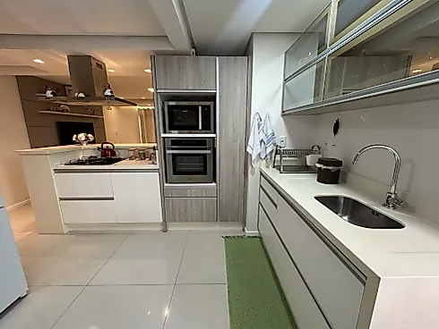 Apartamento 3 Dorm, sendo 1 Suíte - Estreito - Foto 9