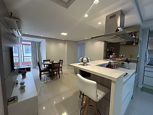 Apartamento 3 Dorm, sendo 1 Suíte - Estreito