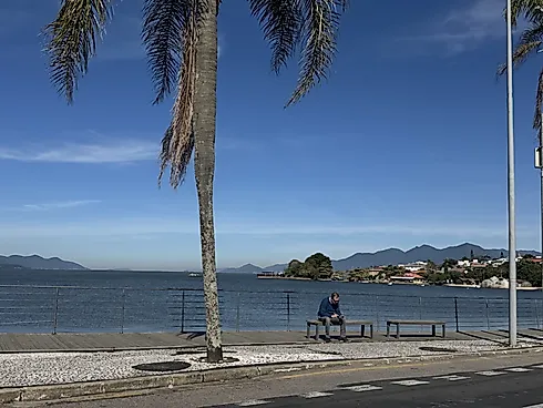 2 Dormitórios Próximo a Orla de Coqueiros - Foto 16