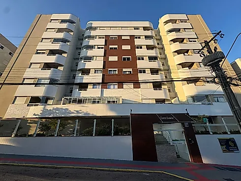 3 Dormitórios e 2 Vagas - Foto 1