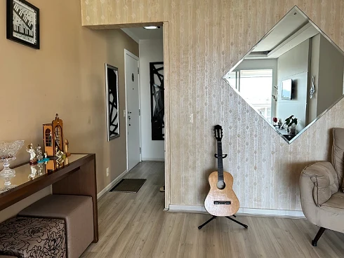 3 dormitórios com suíte e vista mar em São José