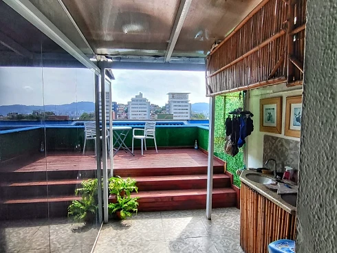 Cobertura em Coqueiros, Florianópolis