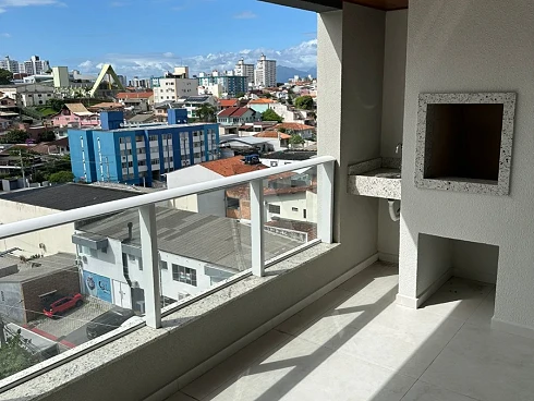 Apartamento 3 Dormitórios - Vista Beira Mar de Barreiros - Foto 9