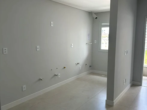 Apartamento 2 Dormitórios - Vista Beira Mar de Barreiros - Foto 10