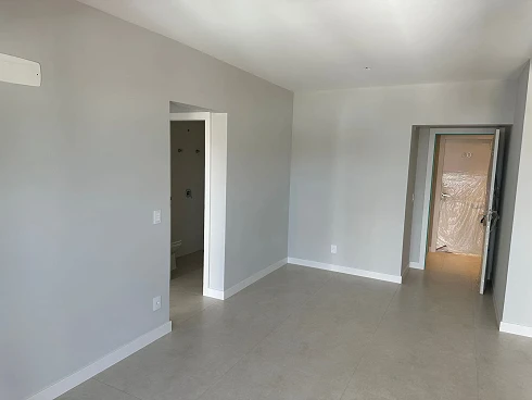 Apartamento 2 Dormitórios - Vista Beira Mar de Barreiros - Foto 7