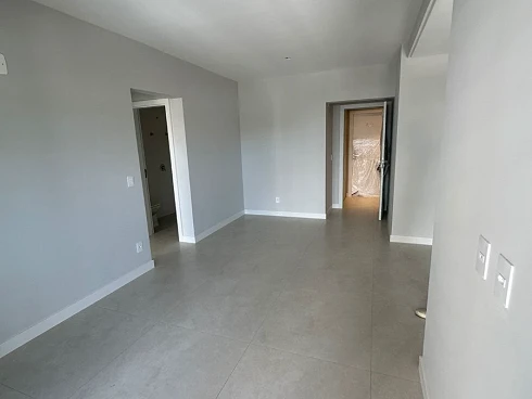 Apartamento 2 Dormitórios - Vista Beira Mar de Barreiros - Foto 11