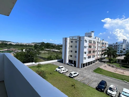 Apartamento em Sertão do Maruim, São José