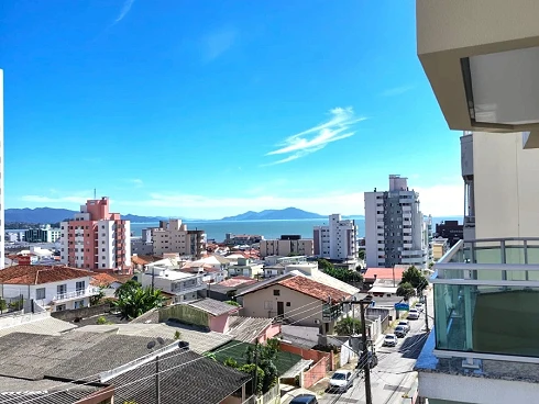 Apartamento em Barreiros, São José