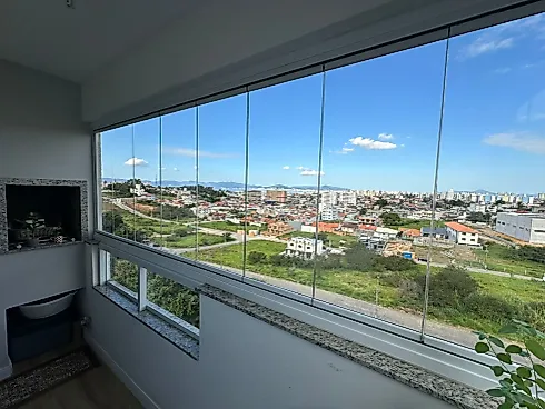 Apartamento em Serraria, São José