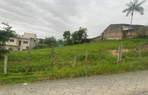 Terreno com 0 quartos em Fundos, Biguaçu