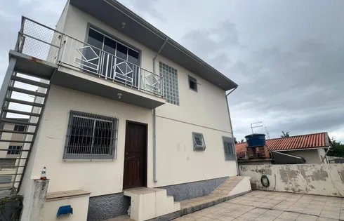 Casa com 4 quartos em Real Parque, São José