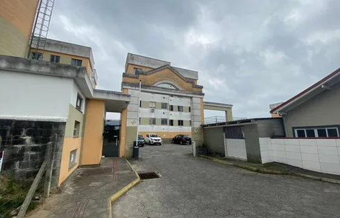 Apartamento com 2 quartos em Morro da Bina, Biguaçu