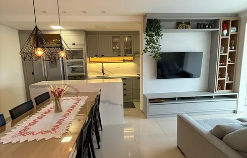 Apartamento com 3 quartos em Centro, Biguaçu