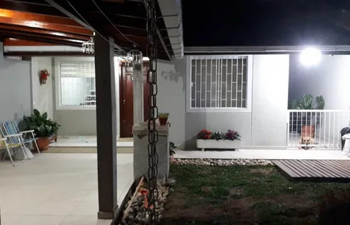 Casa com 2 quartos em Barra do Aririú, Palhoça