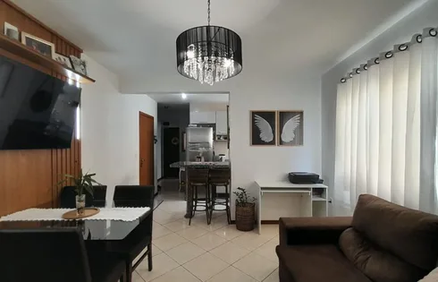 Apartamento com 2 quartos em Pachecos, Palhoça
