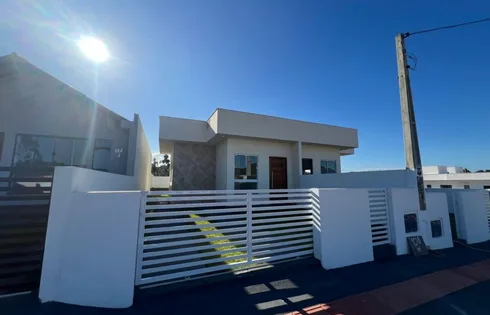 Casa Geminada com 2 quartos em Areias de Cima, Governador Celso Ramos