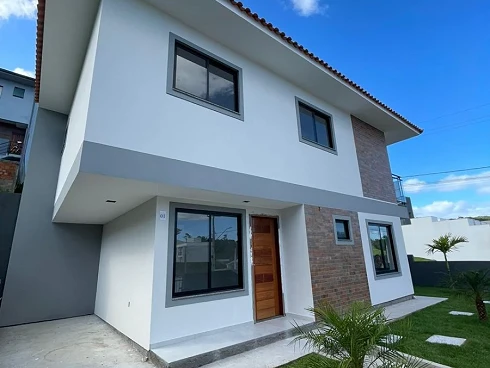 Casa com 3 quartos em Potecas, São José