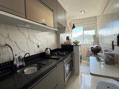 Apartamento com 2 quartos em Rio Caveiras, Biguaçu