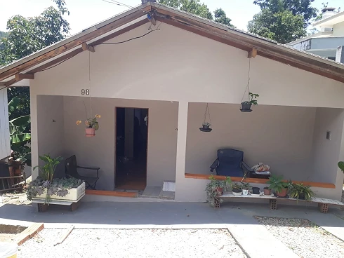 Fundos, Biguaçu