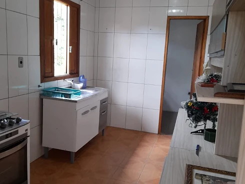 Casa em Fundos, Biguaçu