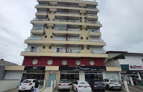 Apartamento com 3 quartos em Praia João Rosa, Biguaçu