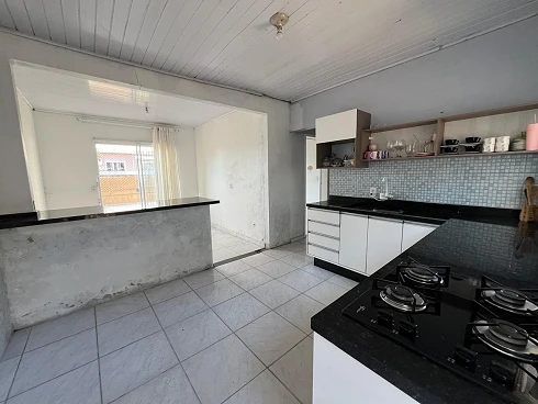 Casa em Fundos, Biguaçu