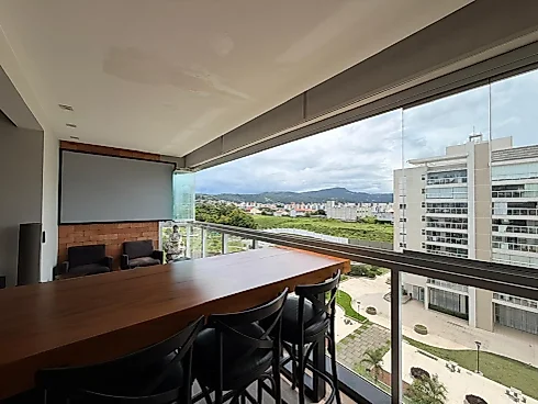 Apartamento em Serraria, São José