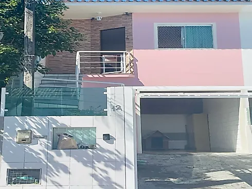 Casa geminada em Forquilhas, São José