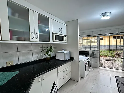 Apartamento em Fundos, Biguaçu