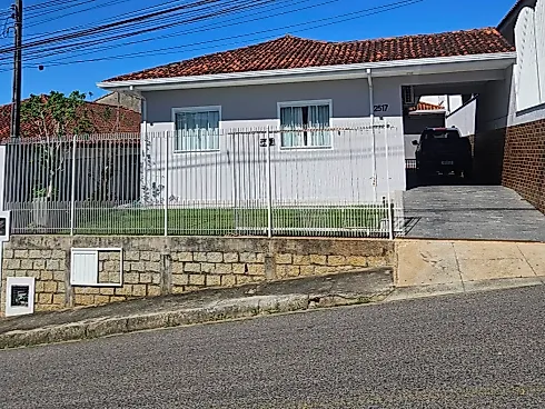 Casa com 4 quartos em Real Parque, São José