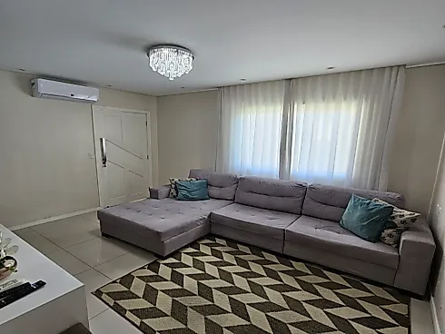 Casa em Real Parque, São José