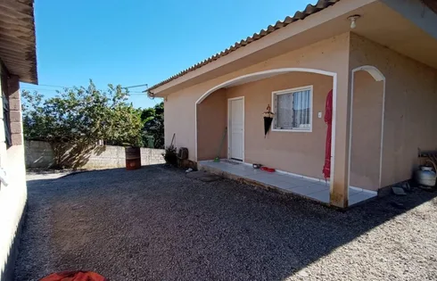 Casa com 2 quartos em Saudade, Biguaçu